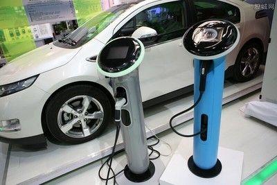 中國消費(fèi)者對新能源車購買意向顯著提升.jpg