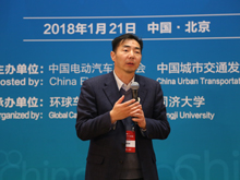 上海國(guó)際汽車城（集團(tuán)）有限公司董事長(zhǎng)兼總經(jīng)理榮文偉發(fā)表主題演講