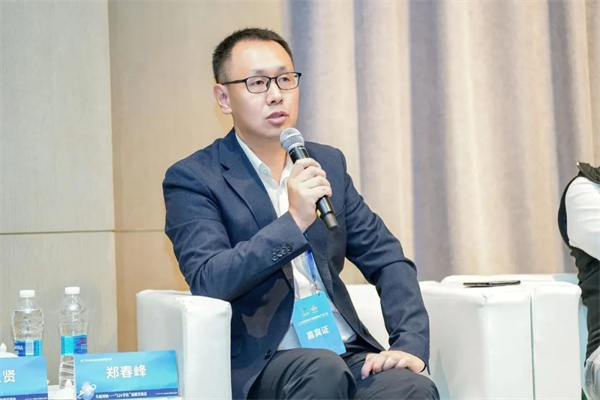 “Li+學(xué)社”高端對(duì)話：警惕全球化機(jī)遇下，鋰電企業(yè)的出海挑戰(zhàn)和技術(shù)迭代風(fēng)險(xiǎn)