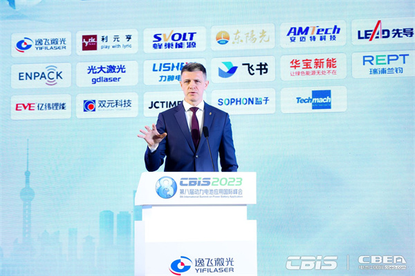 匈牙利駐上?？傤I(lǐng)事館總領(lǐng)事博嵐先生致辭