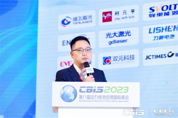 9000GWh！“百舸爭(zhēng)流”新能源電池萬(wàn)億新藍(lán)海
