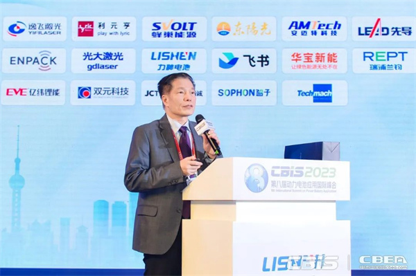 9000GWh！“百舸爭(zhēng)流”新能源電池萬(wàn)億新藍(lán)海