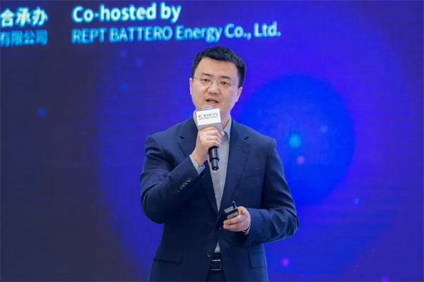 展灣科技亮相CIBF2024，為電池行業(yè)注入數(shù)智動力