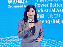 大會秘書長/動力電池應(yīng)用分會秘書長/電池中國網(wǎng)CEO張雨主持開幕式