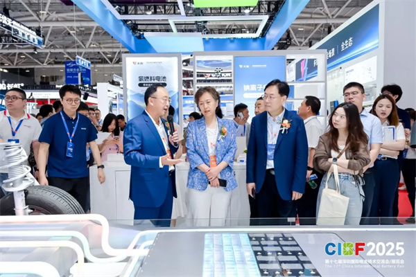 再創(chuàng)新高！參展商超3200家，CIBF2025今日盛大開幕！
